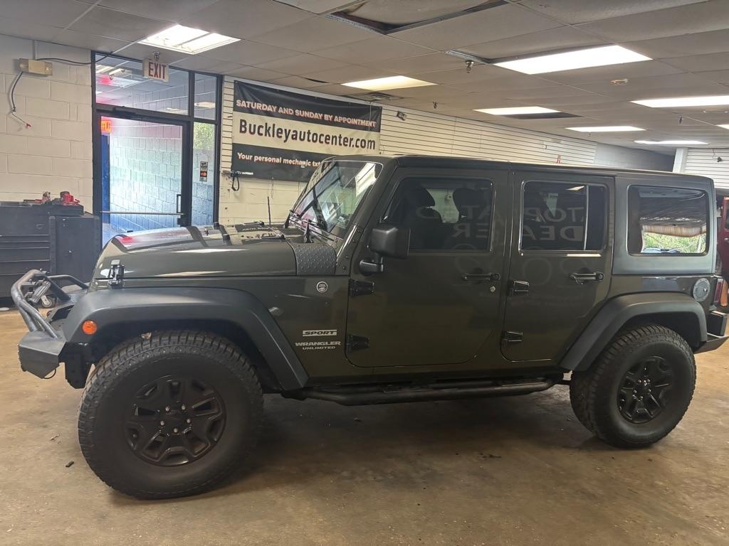 Jeep Wrangler Unlimited Sport 4WD 2015