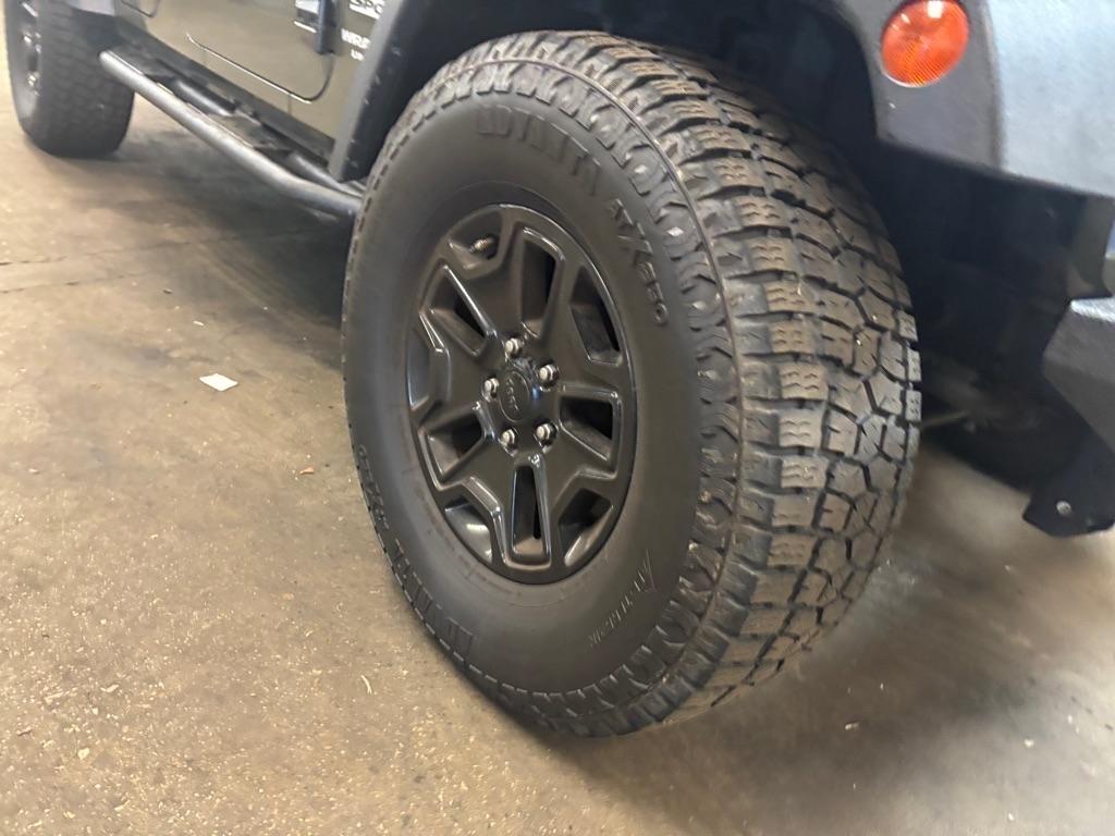 Jeep Wrangler Unlimited Sport 4WD 2015