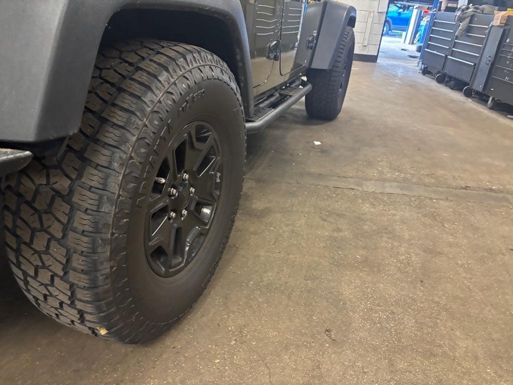 Jeep Wrangler Unlimited Sport 4WD 2015