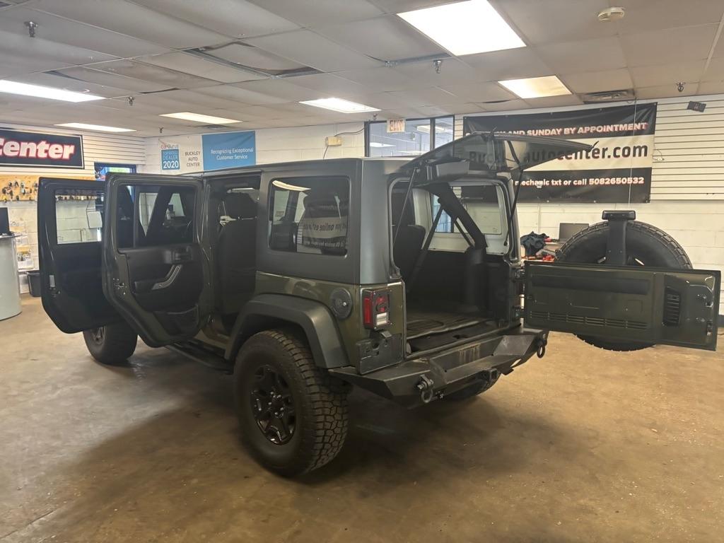 Jeep Wrangler Unlimited Sport 4WD 2015