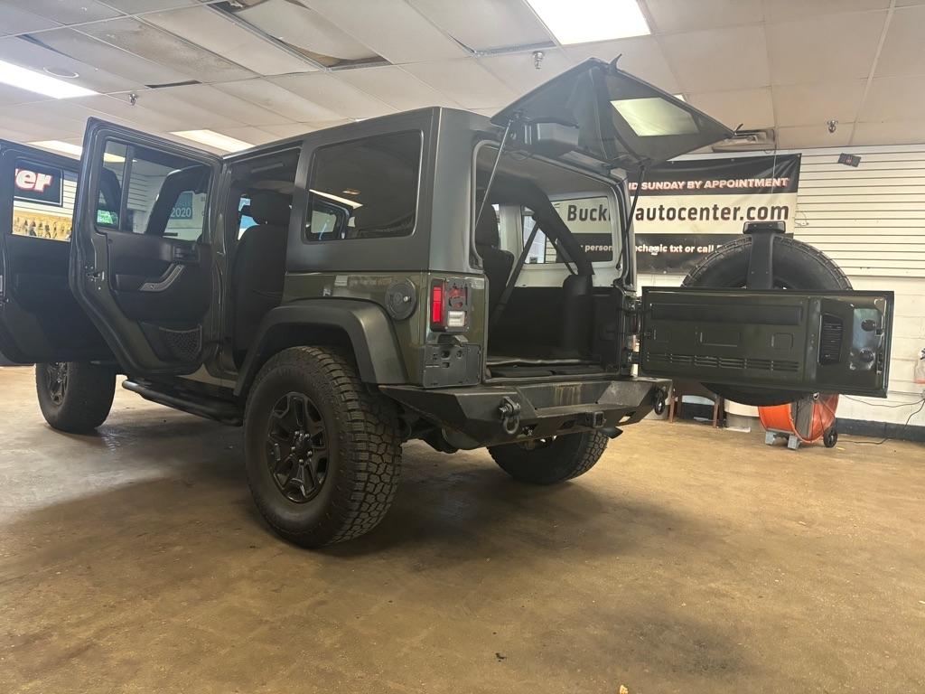 Jeep Wrangler Unlimited Sport 4WD 2015