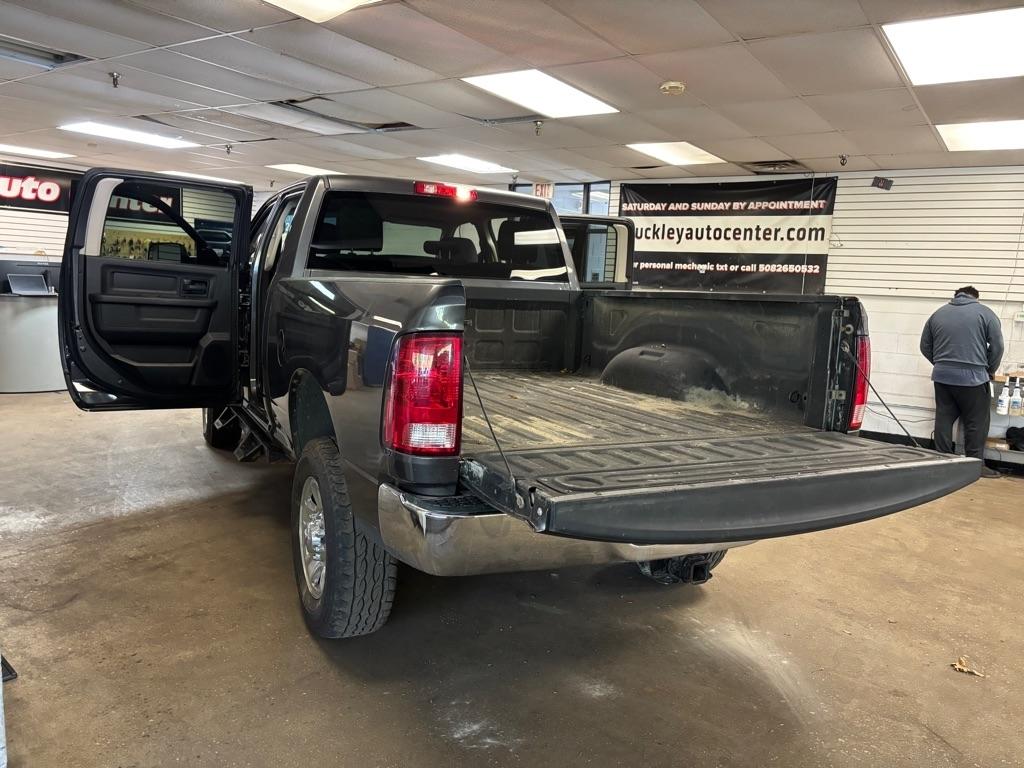 RAM 2500 Tradesman Crew Cab SWB 4WD 2018