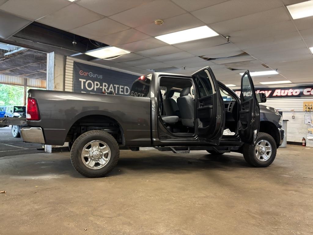 RAM 2500 Tradesman Crew Cab SWB 4WD 2018