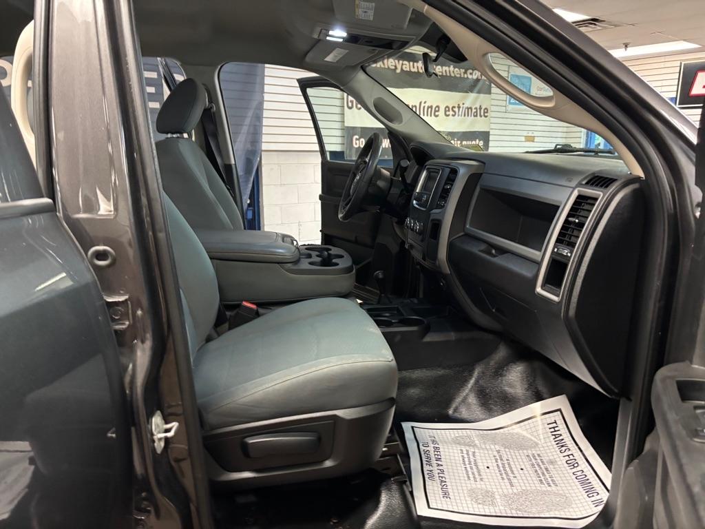 RAM 2500 Tradesman Crew Cab SWB 4WD 2018