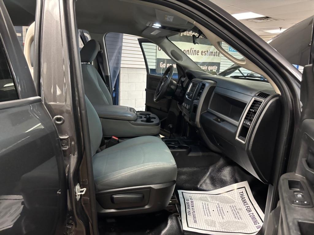 RAM 2500 Tradesman Crew Cab SWB 4WD 2018