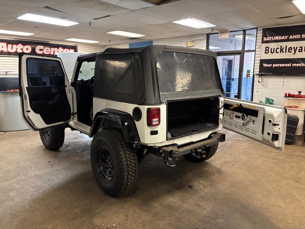 Jeep Wrangler Unlimited Sport 2018