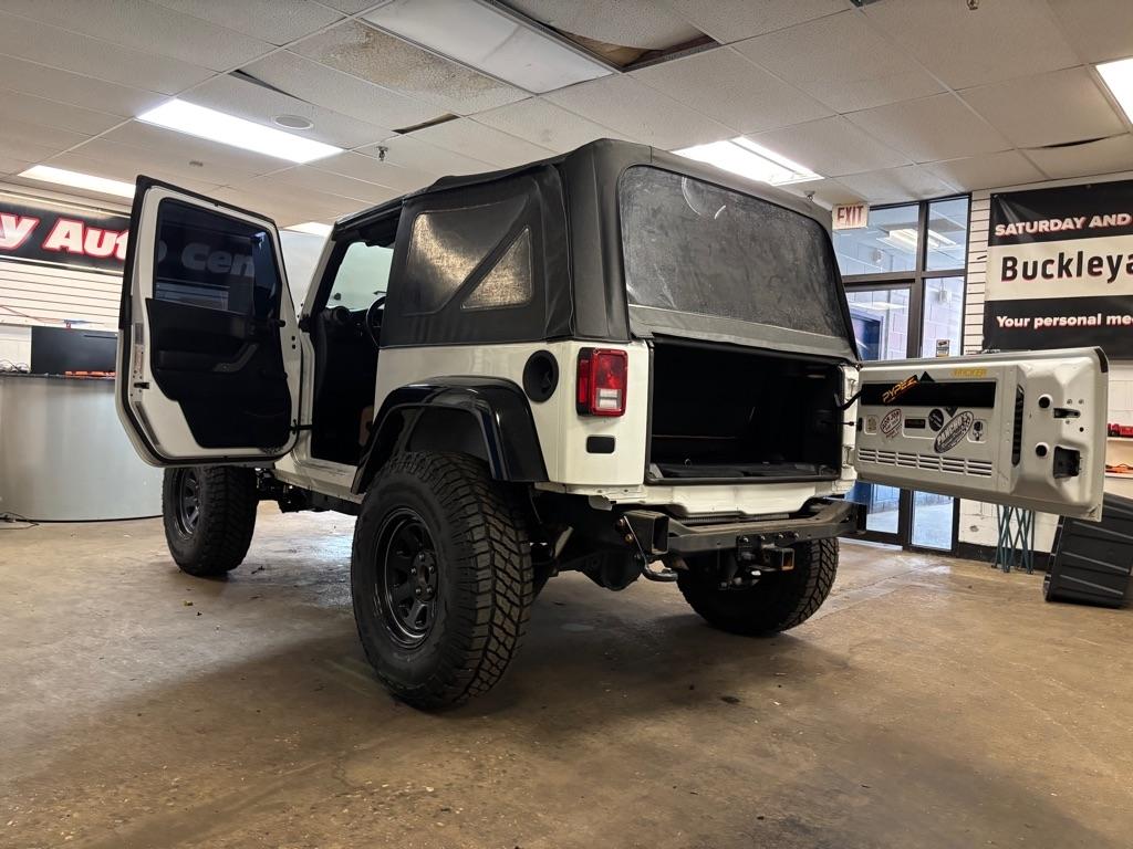Jeep Wrangler Unlimited Sport 2018
