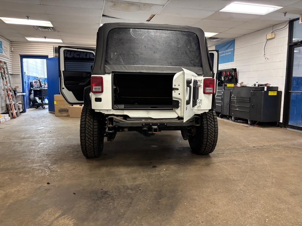 Jeep Wrangler Unlimited Sport 2018