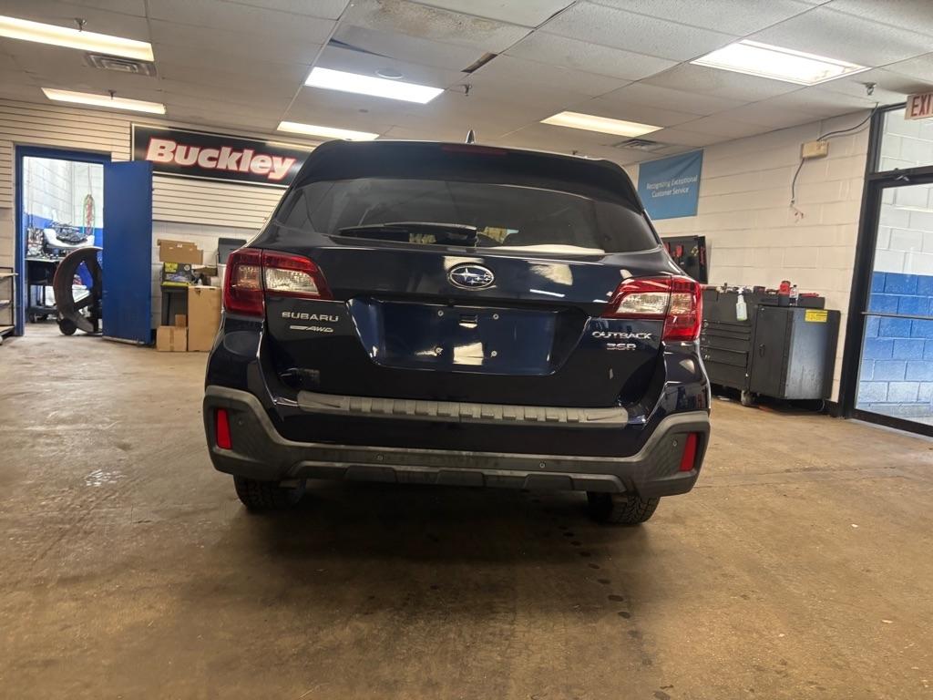 Subaru Outback 3.6R Touring 2018