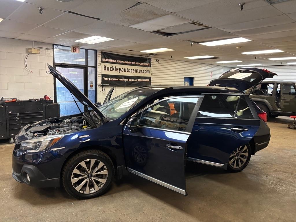 Subaru Outback 3.6R Touring 2018
