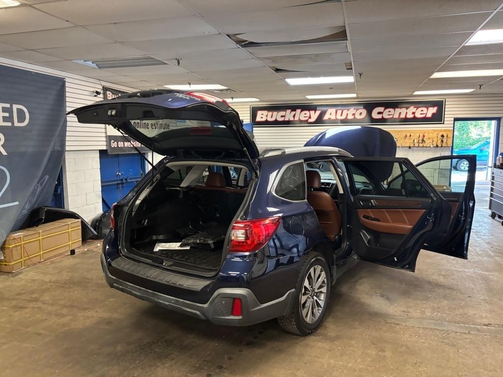 Subaru Outback 3.6R Touring 2018