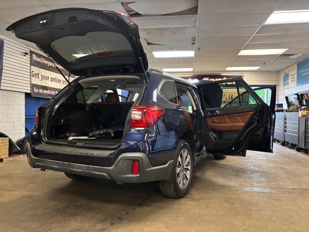 Subaru Outback 3.6R Touring 2018