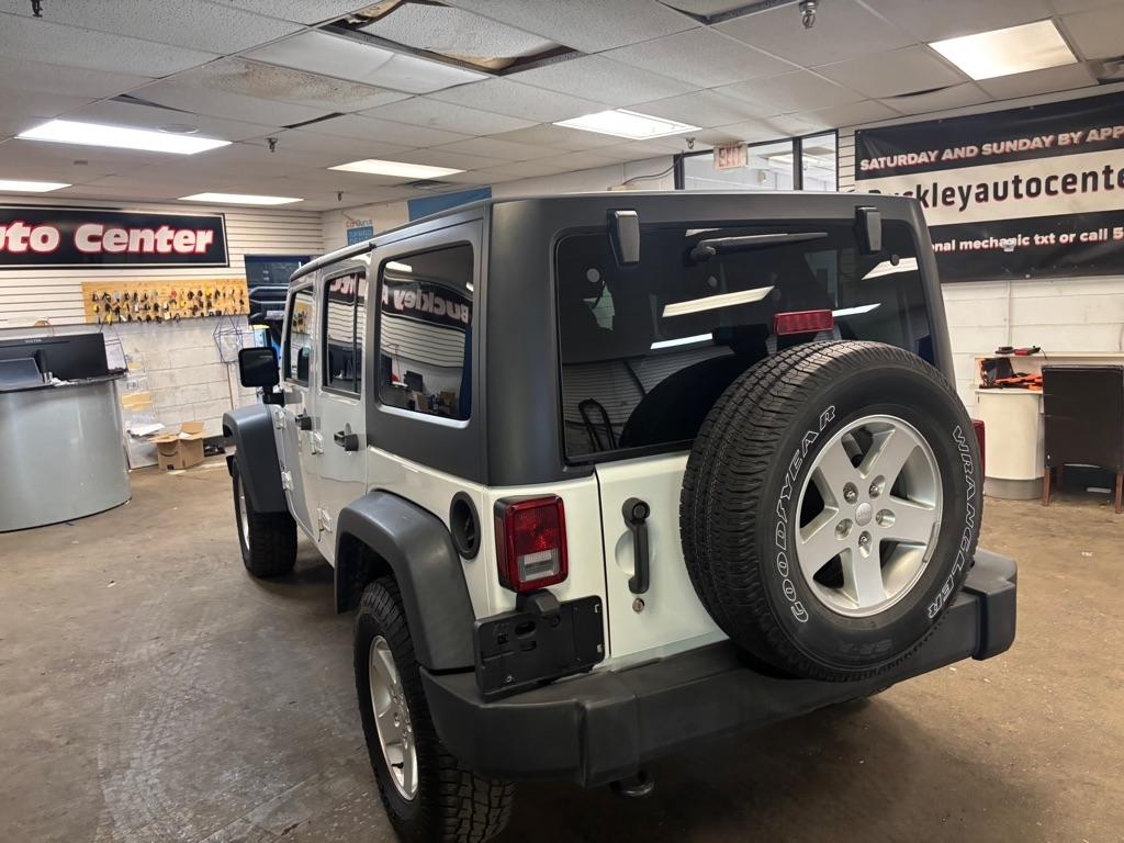 Jeep Wrangler Unlimited Sport 4WD 2017