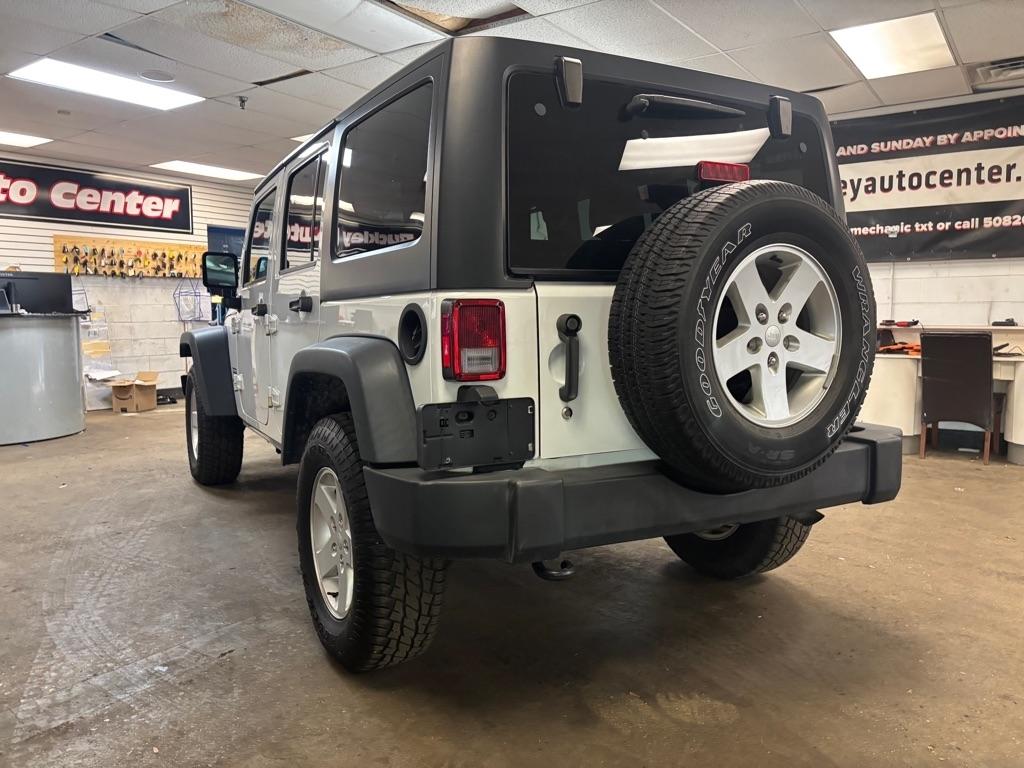 Jeep Wrangler Unlimited Sport 4WD 2017