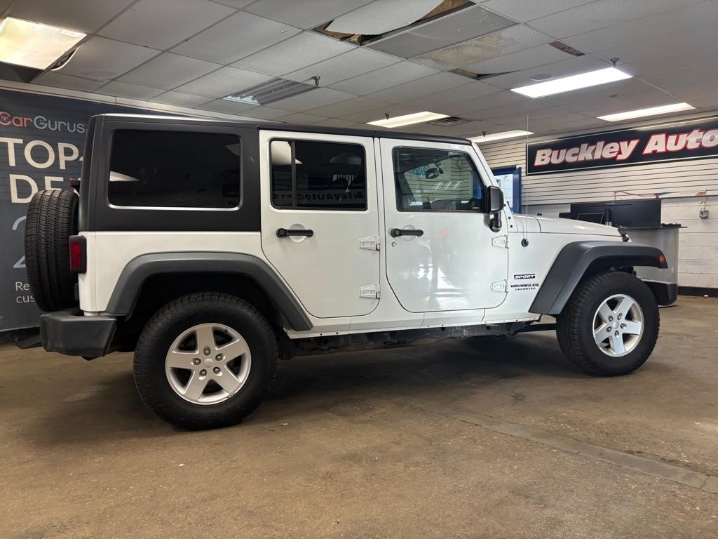 Jeep Wrangler Unlimited Sport 4WD 2017