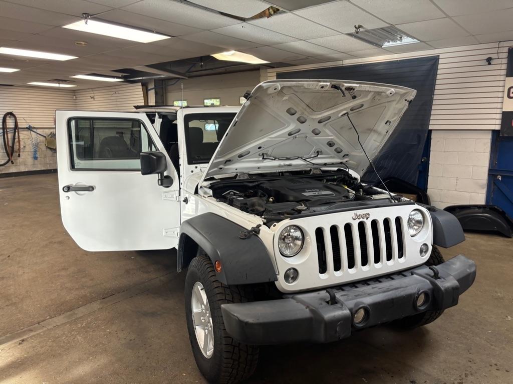 Jeep Wrangler Unlimited Sport 4WD 2017