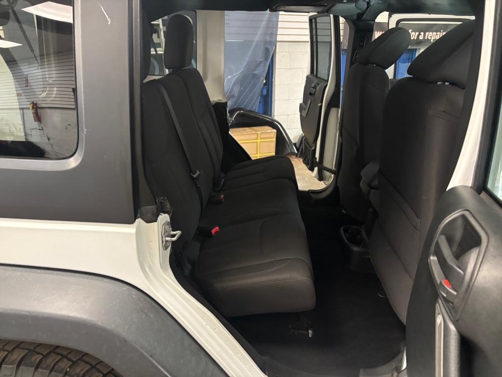 Jeep Wrangler Unlimited Sport 4WD 2017