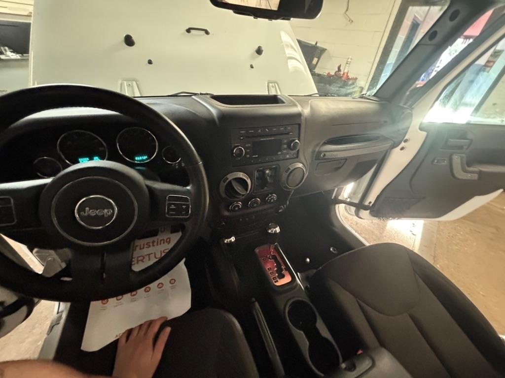 Jeep Wrangler Unlimited Sport 4WD 2017