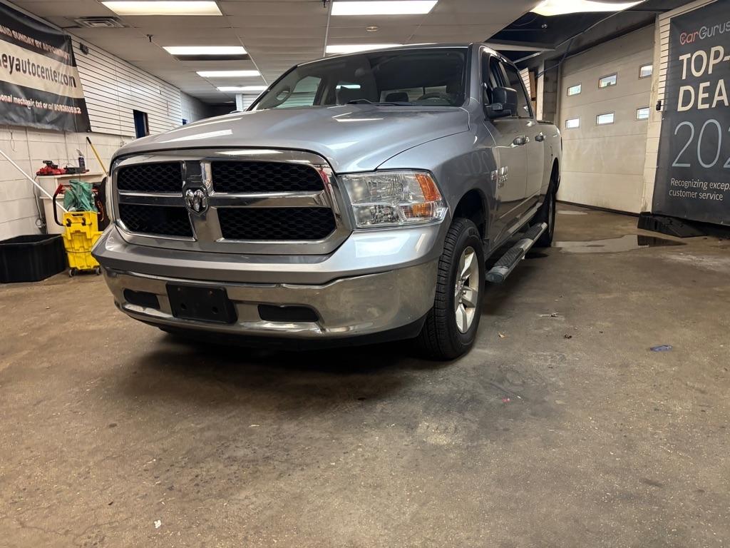 RAM 1500 Classic Tradesman Crew Cab LWB 4WD 2020