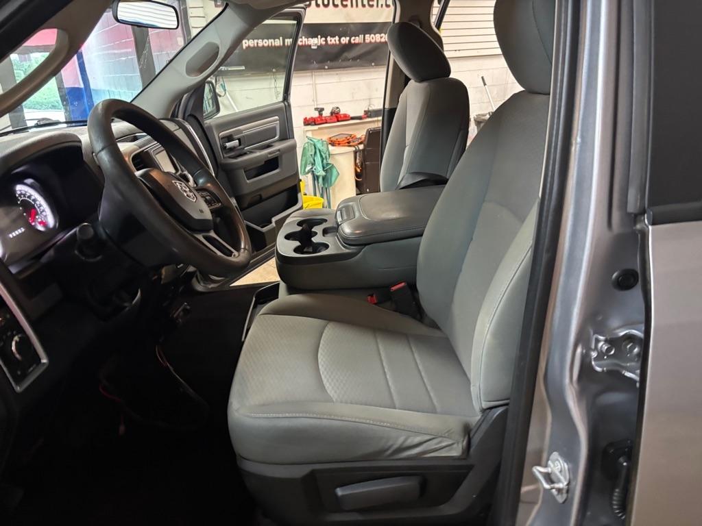 RAM 1500 Classic Tradesman Crew Cab LWB 4WD 2020