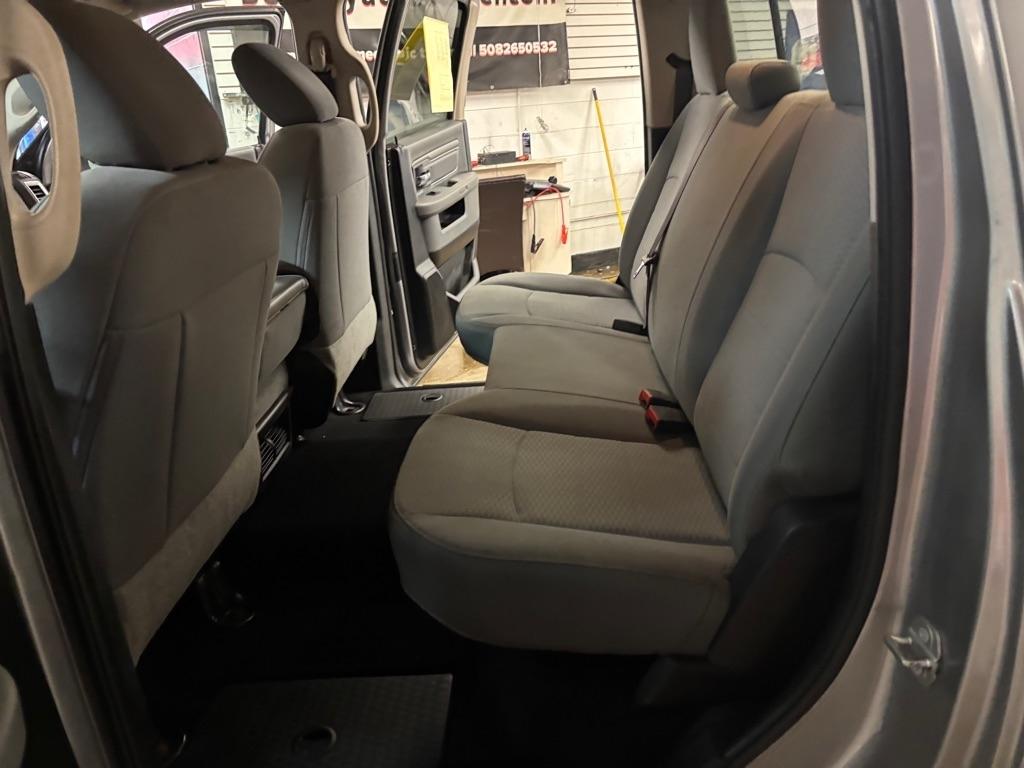 RAM 1500 Classic Tradesman Crew Cab LWB 4WD 2020