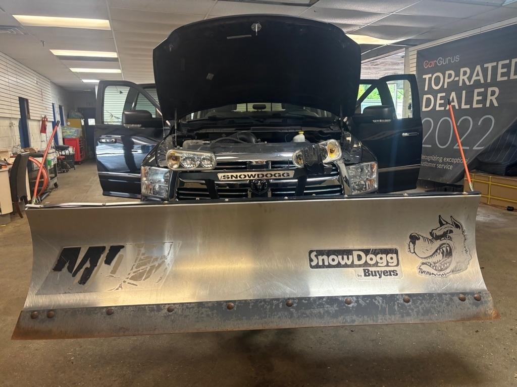 RAM 1500 SLT Crew Cab LWB 4WD 2016