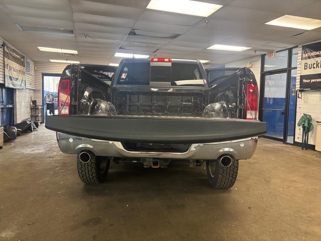 RAM 1500 SLT Crew Cab LWB 4WD 2016