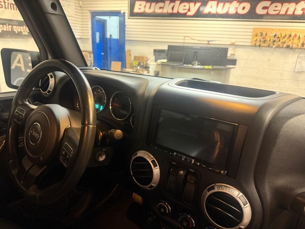 Jeep Wrangler Rubicon 4WD 2016