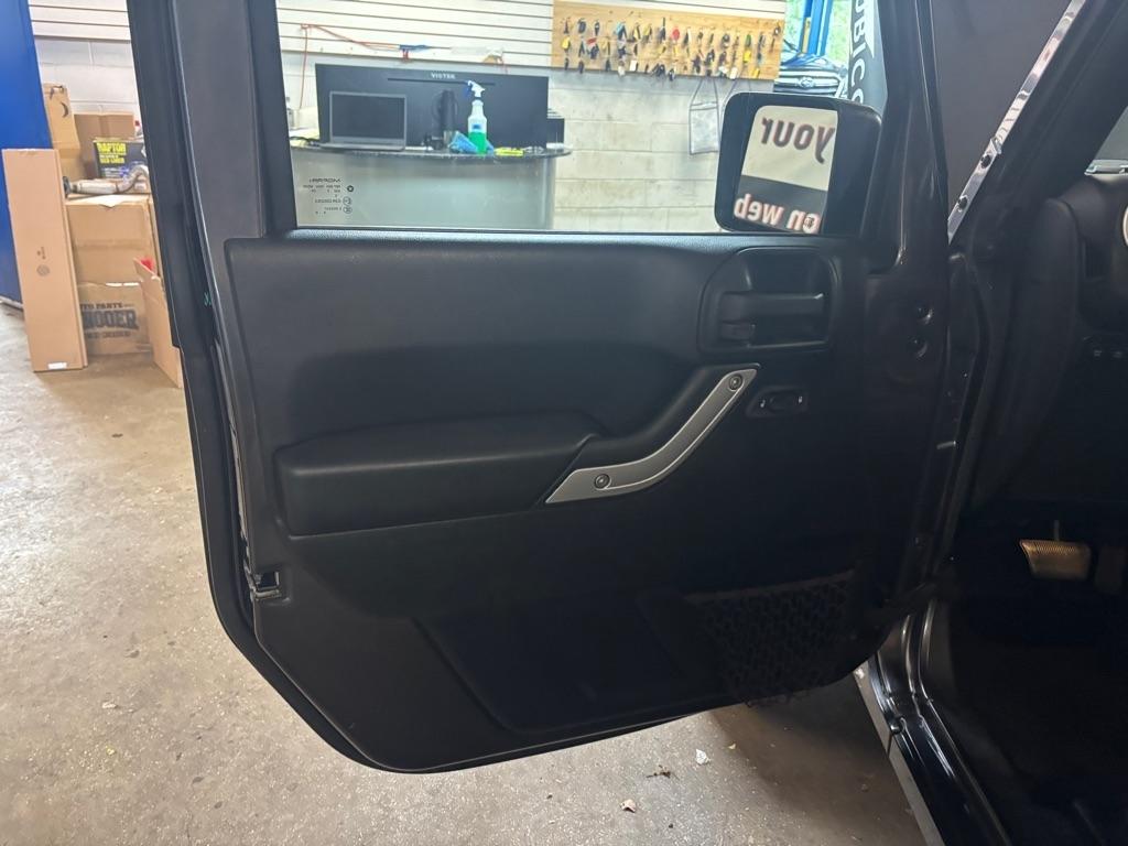 Jeep Wrangler Rubicon 4WD 2016