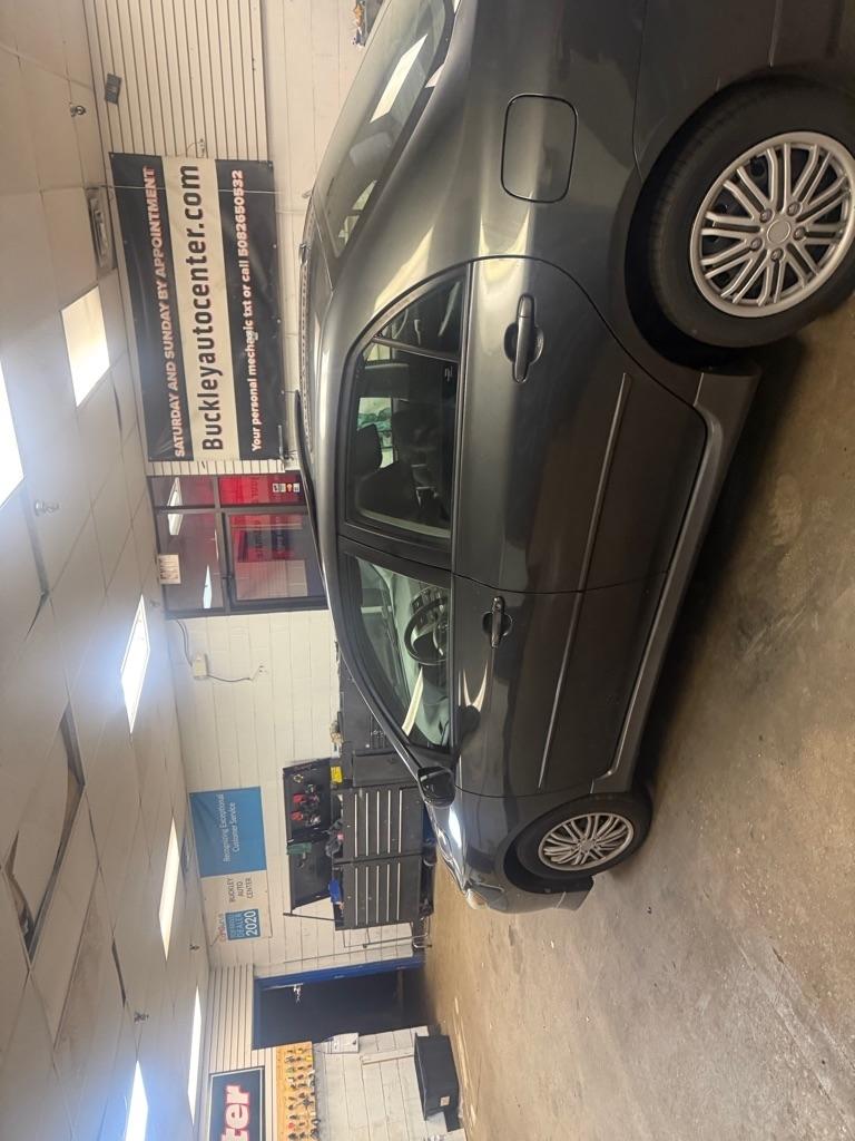 Toyota Corolla S 5-Speed MT 2010