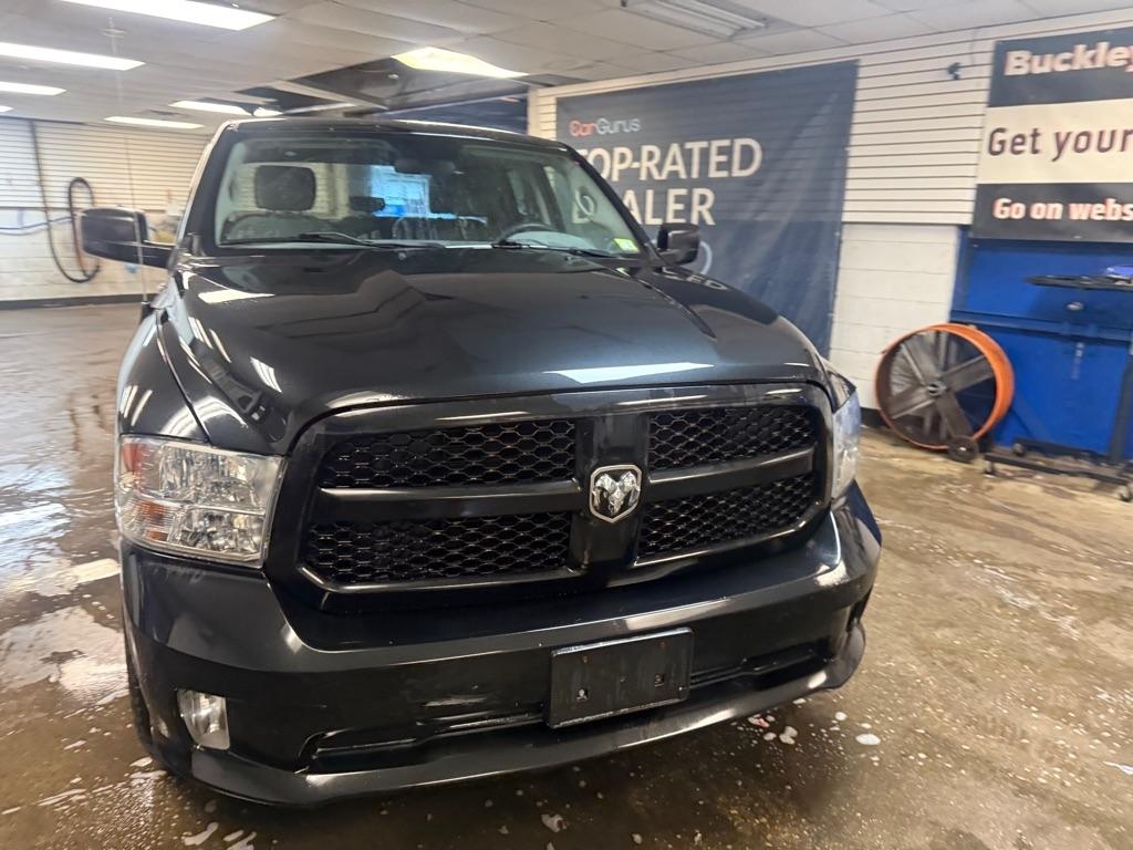 RAM 1500 Classic Tradesman Quad Cab 4WD 2019