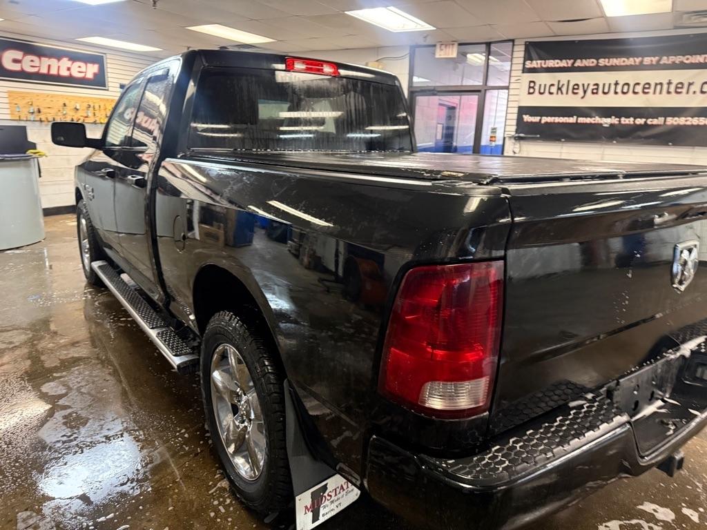 RAM 1500 Classic Tradesman Quad Cab 4WD 2019