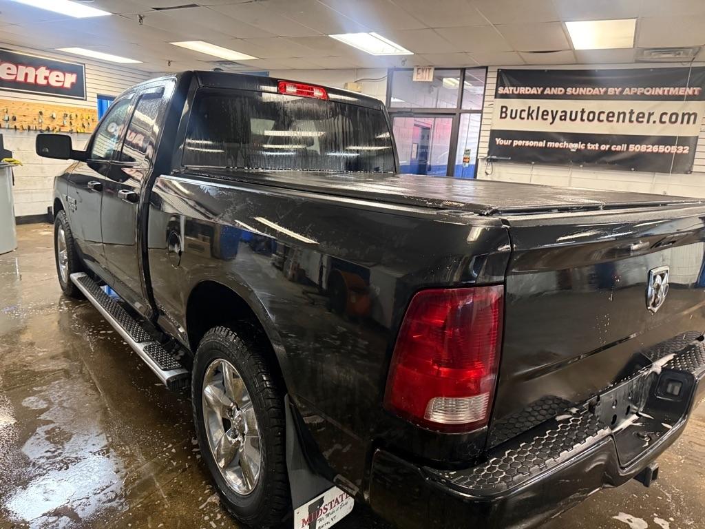 RAM 1500 Classic Tradesman Quad Cab 4WD 2019