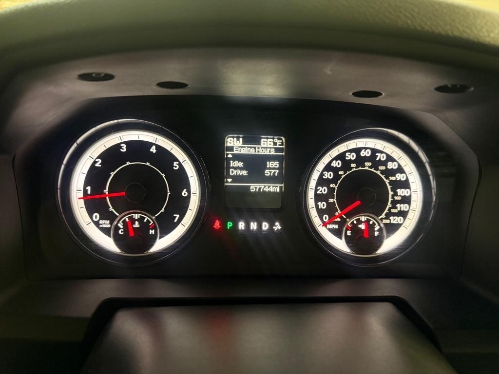 RAM 1500 Classic Tradesman Quad Cab 4WD 2019