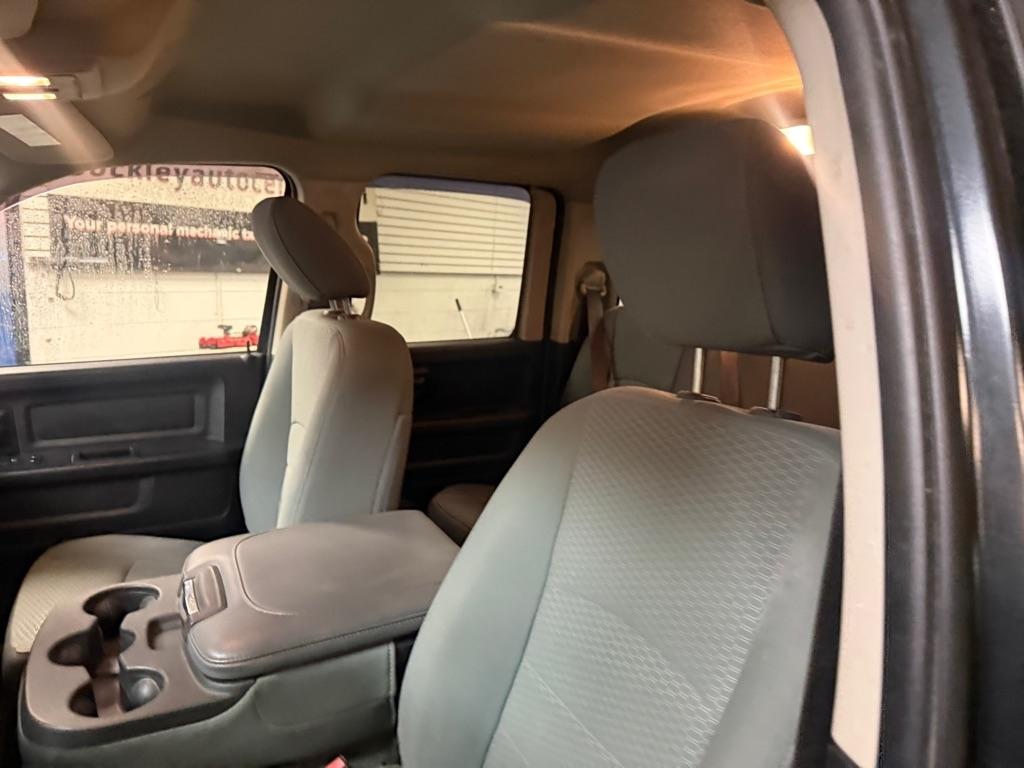 RAM 1500 Classic Tradesman Quad Cab 4WD 2019