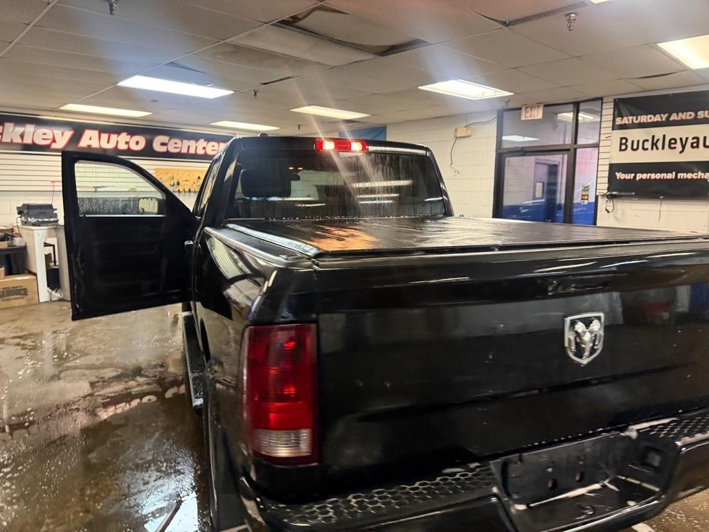 RAM 1500 Classic Tradesman Quad Cab 4WD 2019