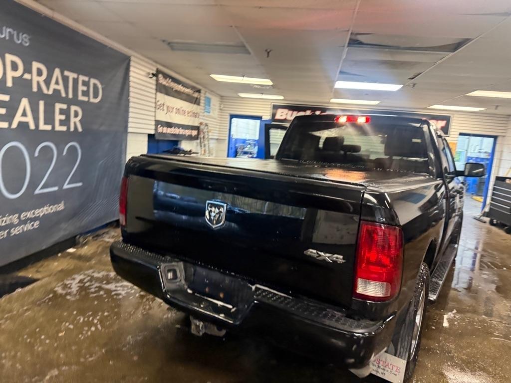 RAM 1500 Classic Tradesman Quad Cab 4WD 2019