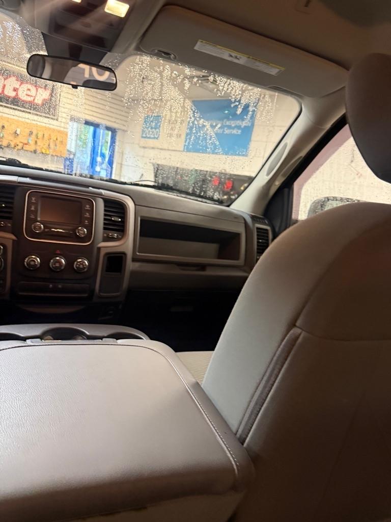 RAM 1500 Classic Tradesman Quad Cab 4WD 2019