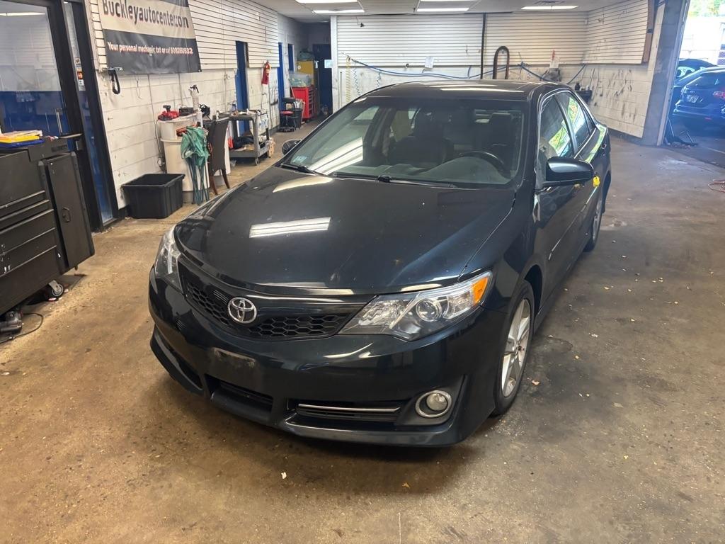Toyota Camry L 2014