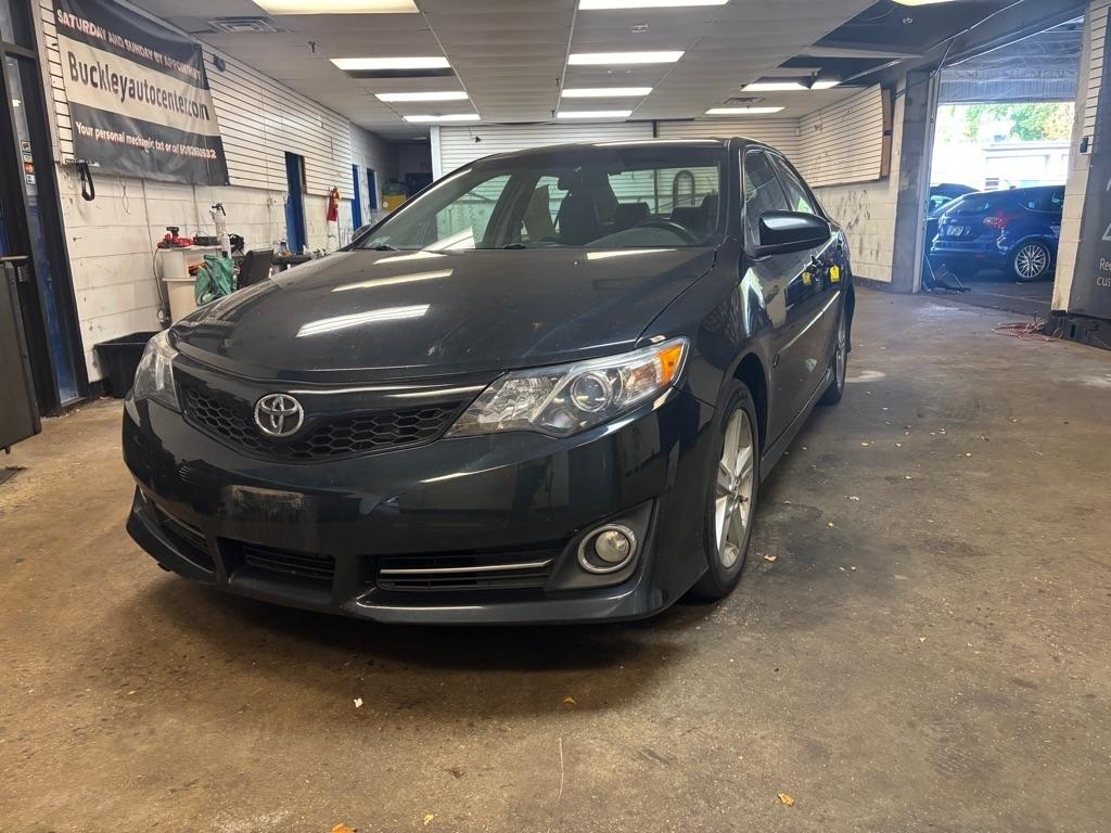 Toyota Camry L 2014