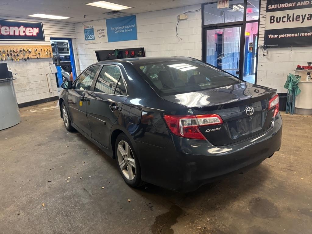 Toyota Camry L 2014