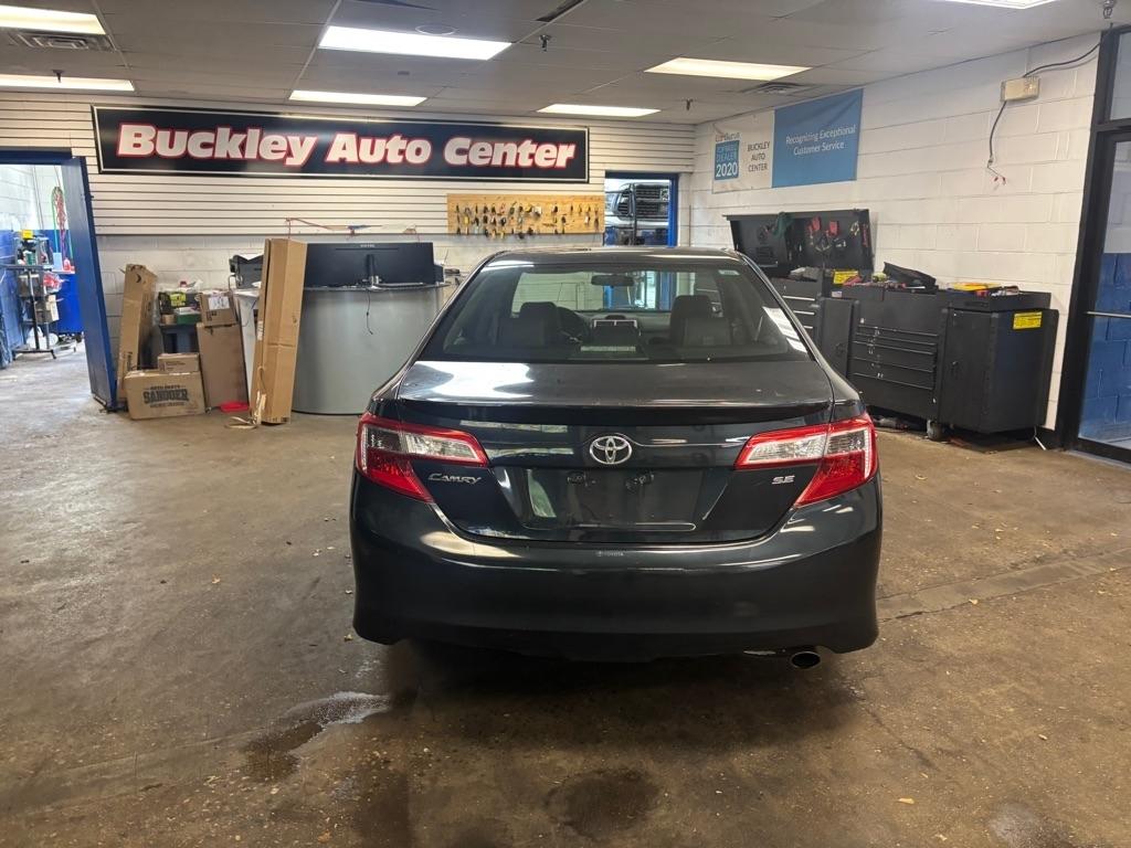 Toyota Camry L 2014