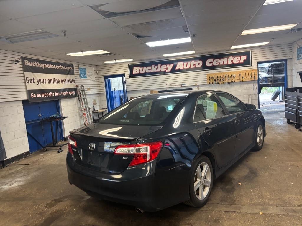 Toyota Camry L 2014