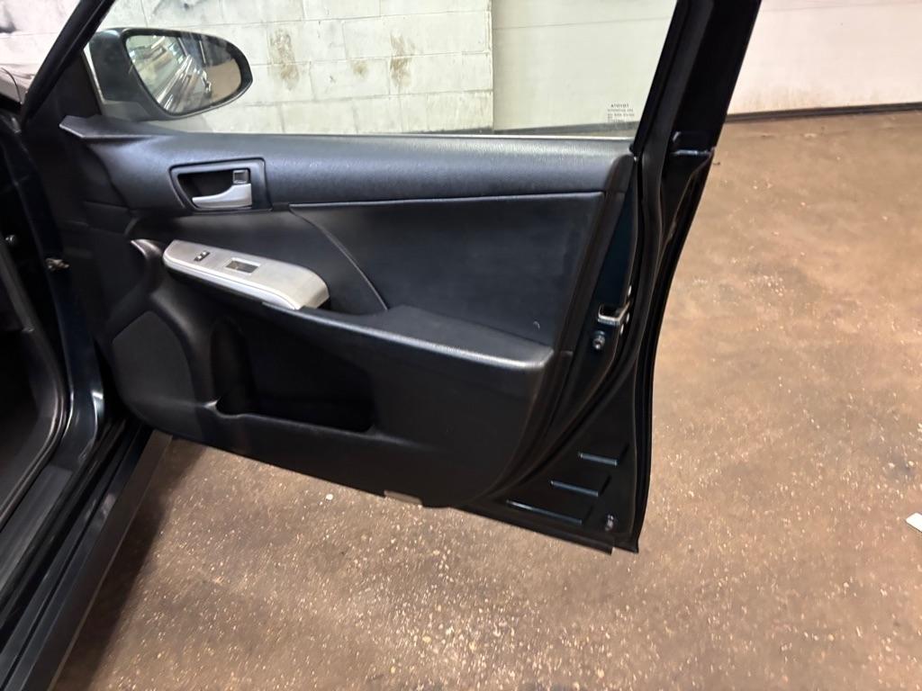 Toyota Camry L 2014
