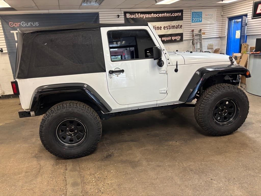 Jeep Wrangler Sport 4WD 2017