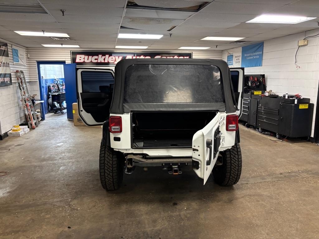 Jeep Wrangler Sport 4WD 2017