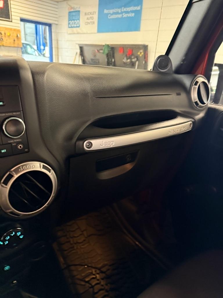 Jeep Wrangler Rubicon 4WD 2014