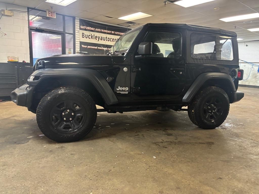 Jeep Wrangler Sport 4WD 2019