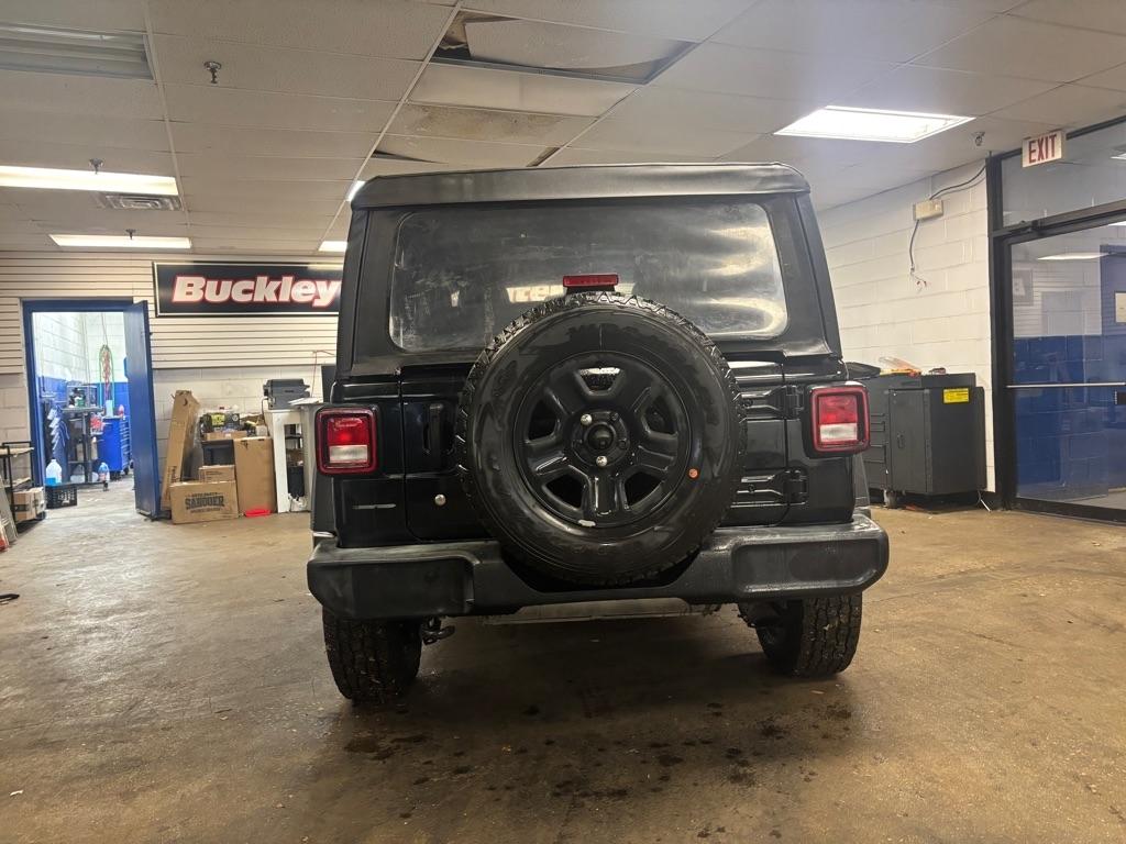 Jeep Wrangler Sport 4WD 2019