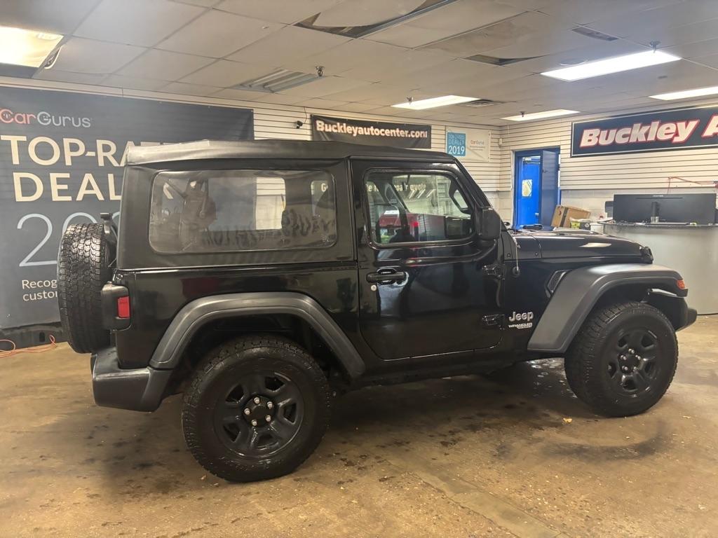 Jeep Wrangler Sport 4WD 2019